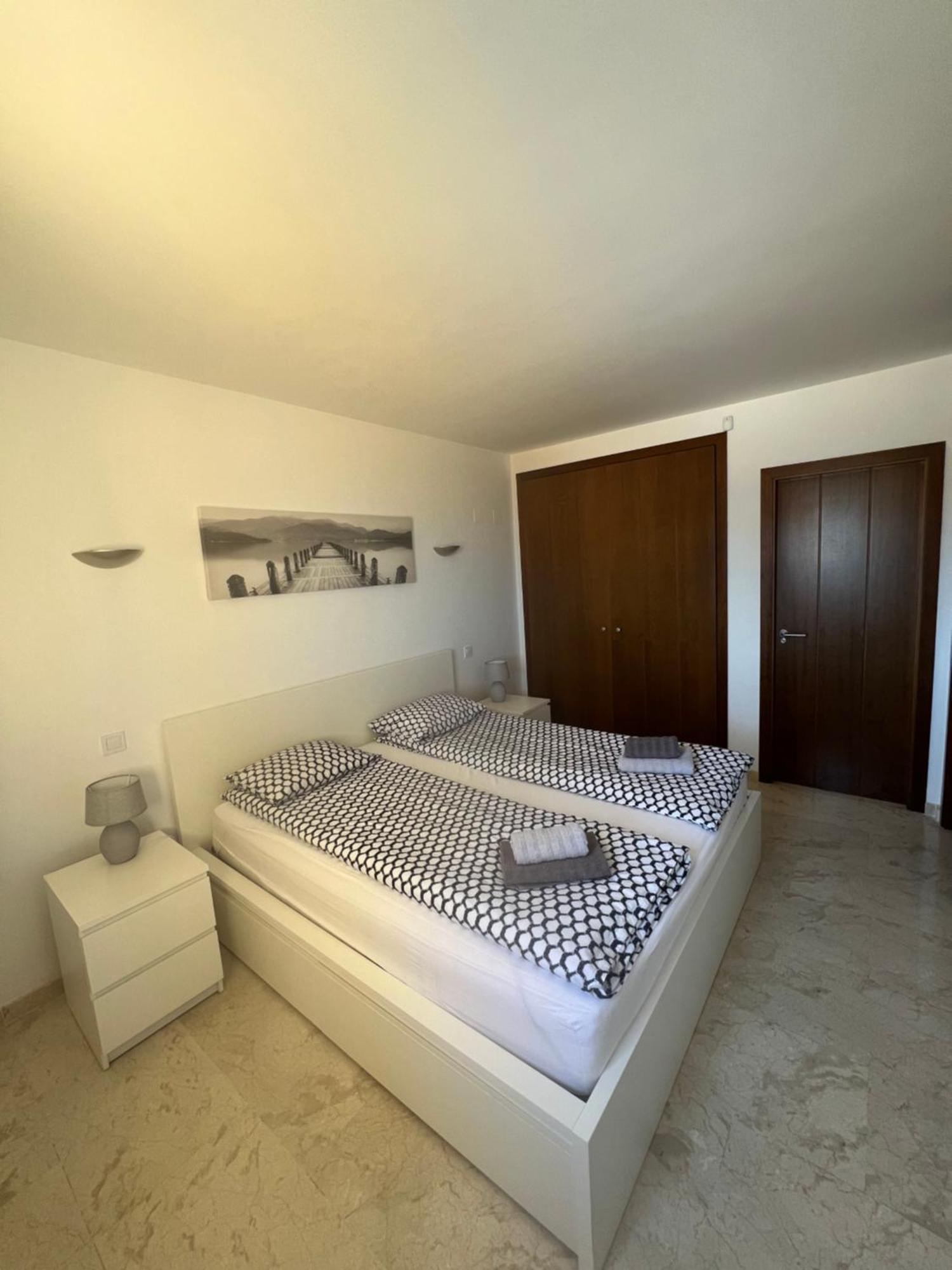 Punta Prima Nice Apartment With Sea Views Торрев'єха Екстер'єр фото
